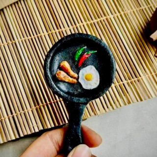 Frypan marble stone fridge magnet