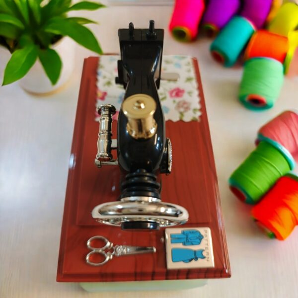 Sewing Machine Replica - Image 2
