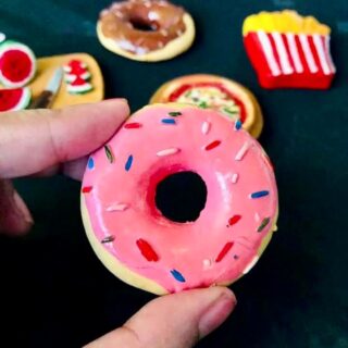 doughnuts-marble-stone-fridge-magnet
