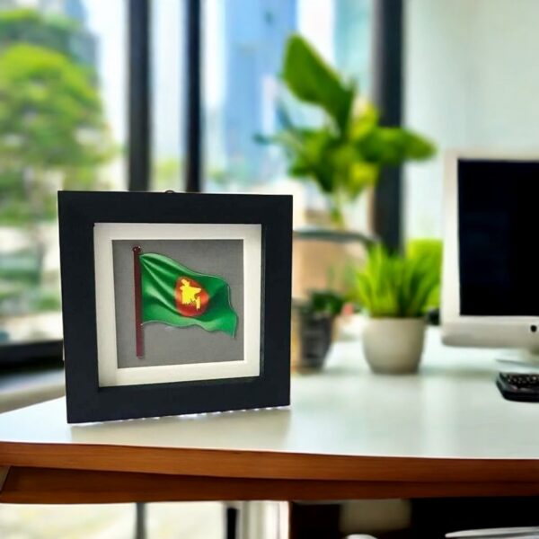 mini-waving-flag-frame